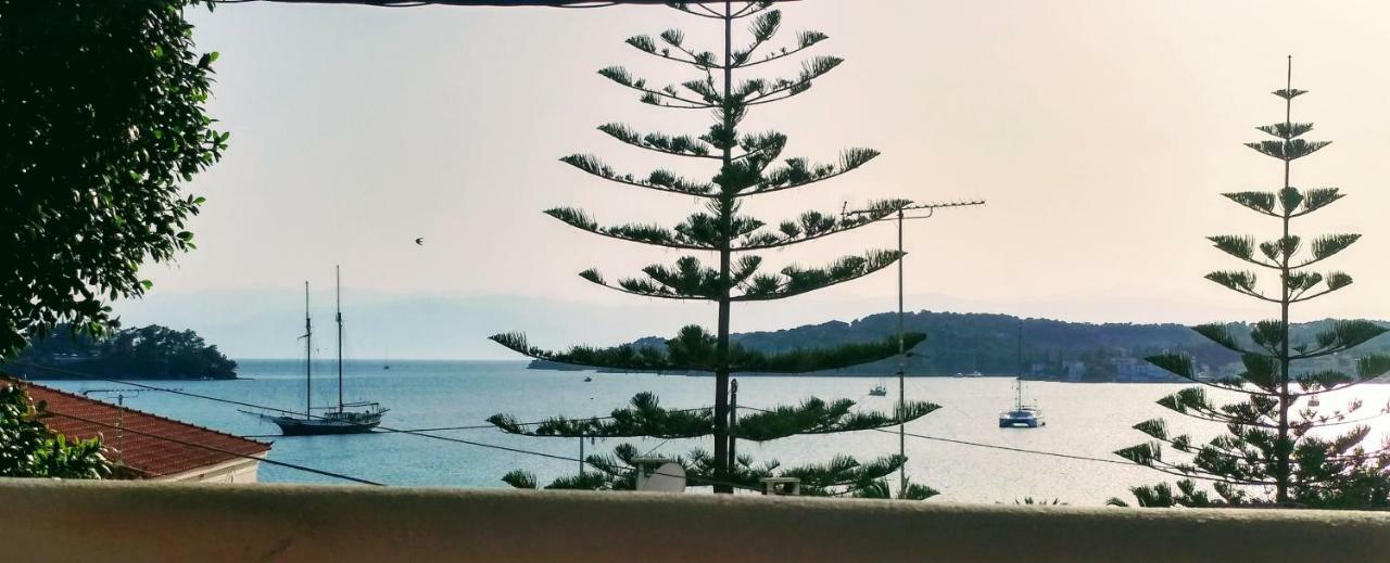 Alice House Apartment Porto Heli Ngoại thất bức ảnh