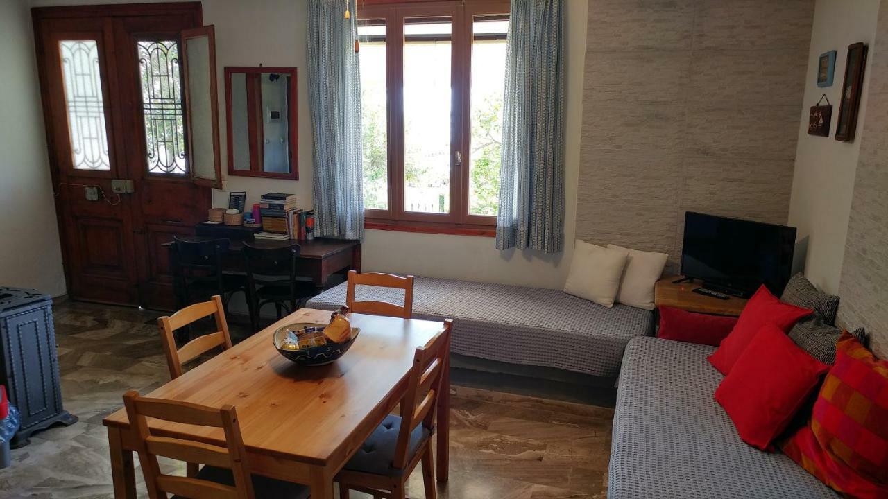 Alice House Apartment Porto Heli Ngoại thất bức ảnh